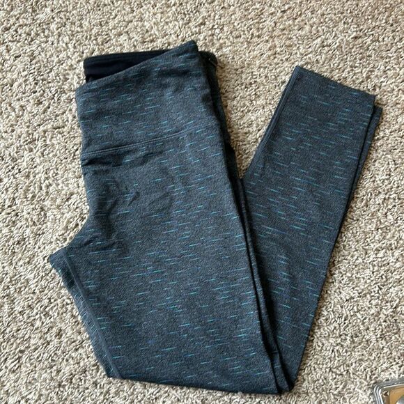Tuff Athletics leggings. Size M - Picture 1 of 3